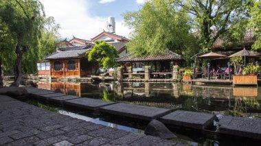 汽车发动机噪音大怎么办？游戏画面